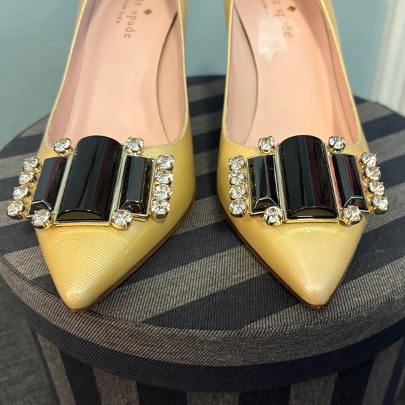 Kate Spade Laylee Pumps - Picture 2 of 9